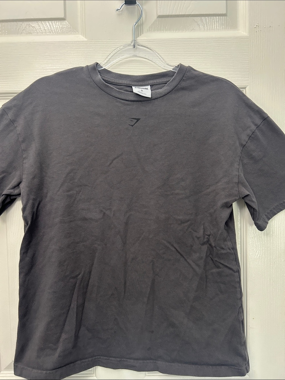 Gymshark Women’s Dark Gray Crew Neck Short Sleeve Tee